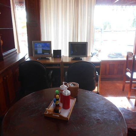 Chanthasom Guesthouse Ban Nongdouang Eksteriør billede