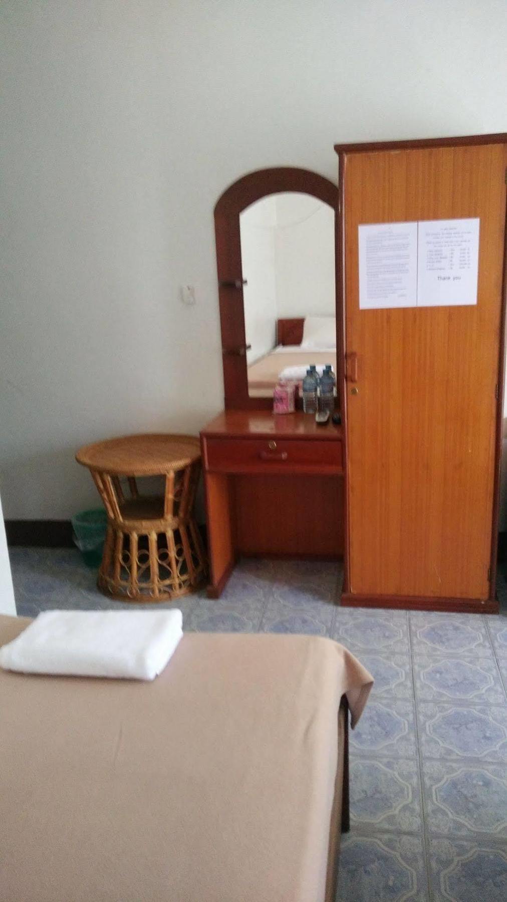 Chanthasom Guesthouse Ban Nongdouang Eksteriør billede