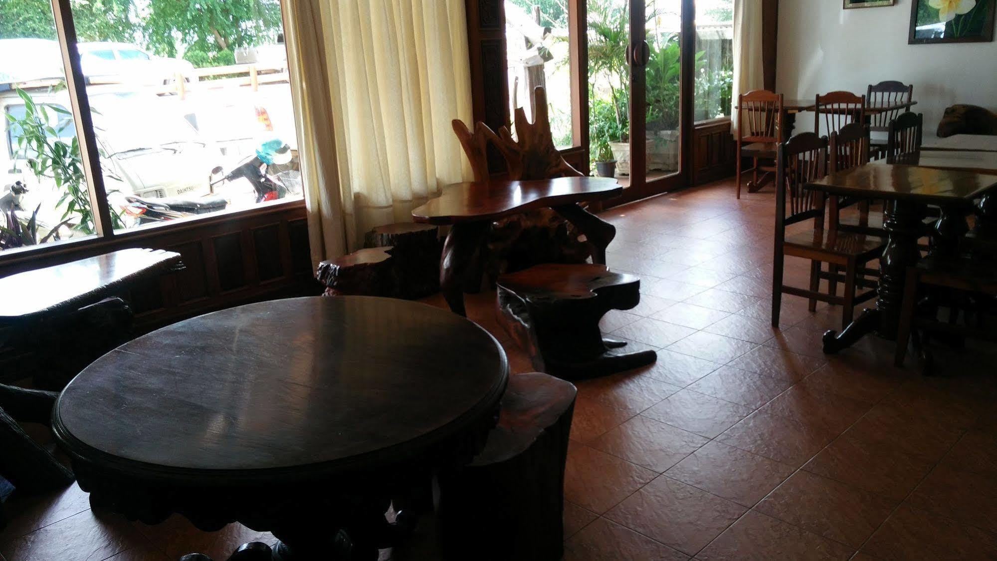 Chanthasom Guesthouse Ban Nongdouang Eksteriør billede